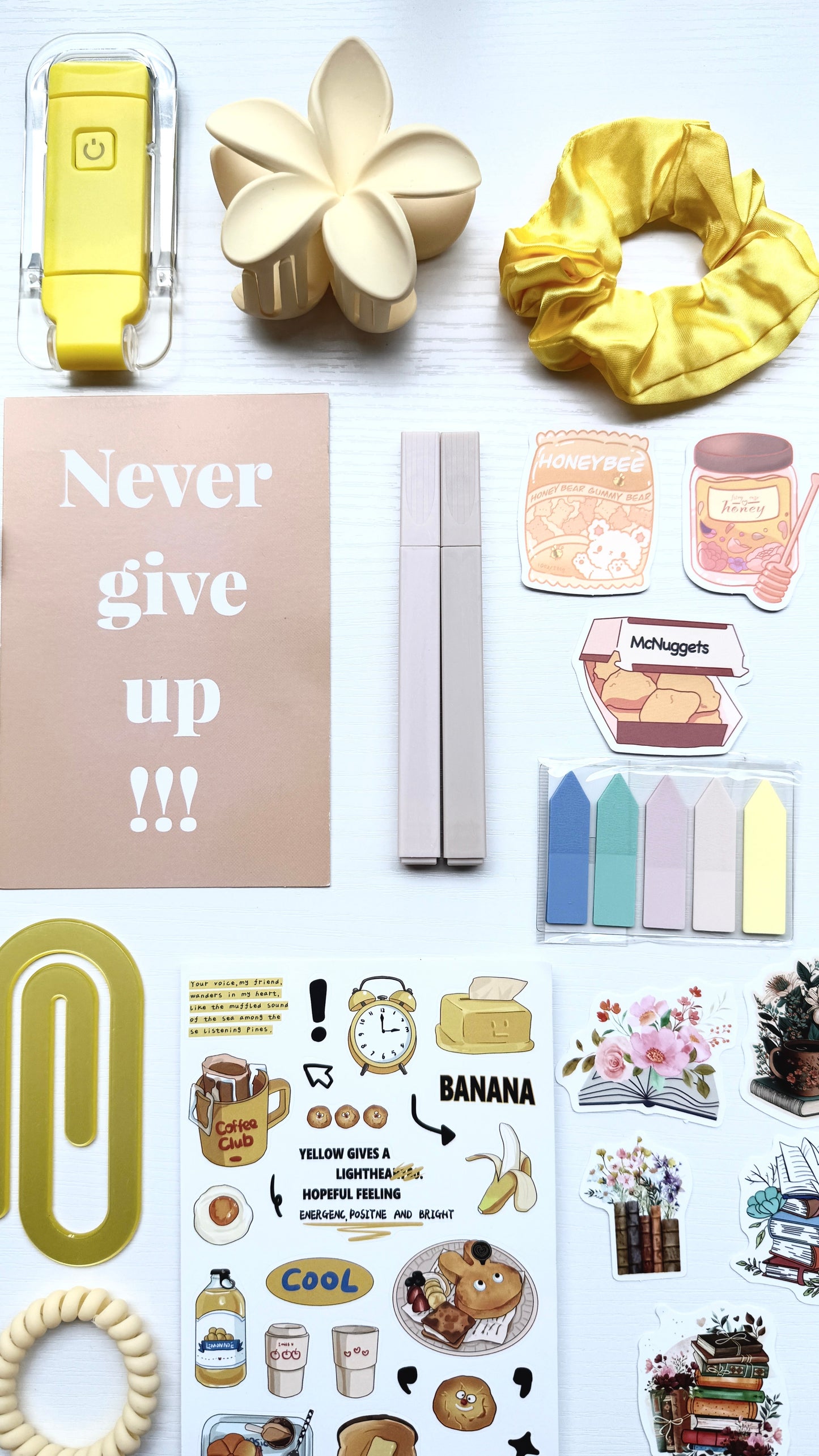 Cozy Stationery Gift Bundle – Yellow Blossom Soft Desk Set