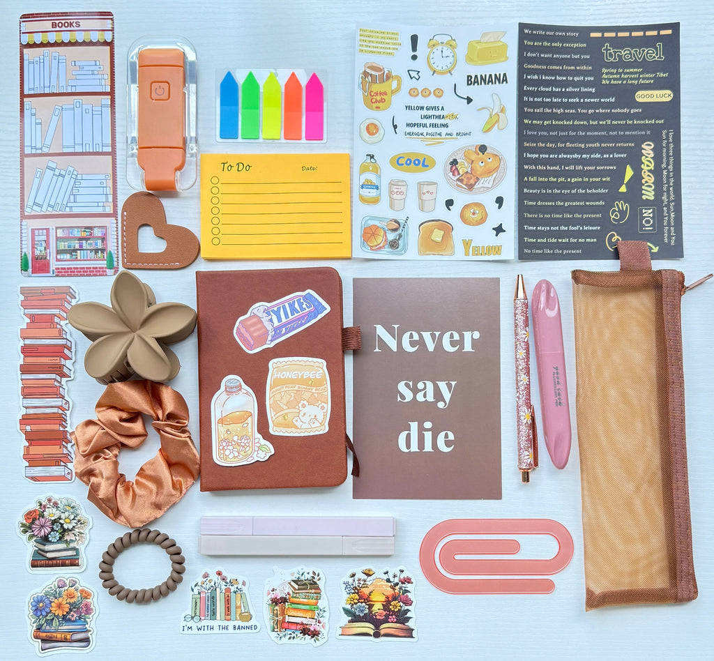 Soft Aesthetic Stationery Set – Caramel Whisper