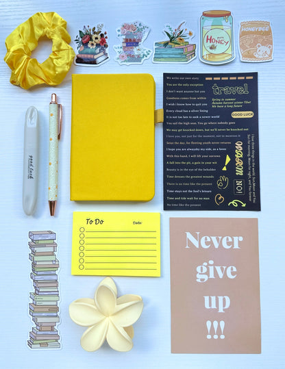 Cozy Stationery Gift Bundle – Yellow Blossom Soft Desk Set