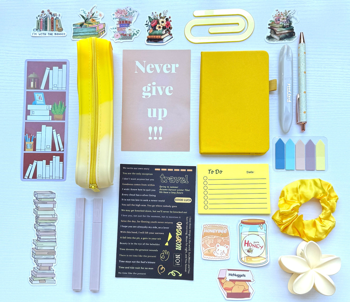 Cozy Stationery Gift Bundle – Yellow Blossom Soft Desk Set